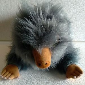 Fantastic Beast The Crimes of Grindelwald Baby Niffler Noble Collection Plus